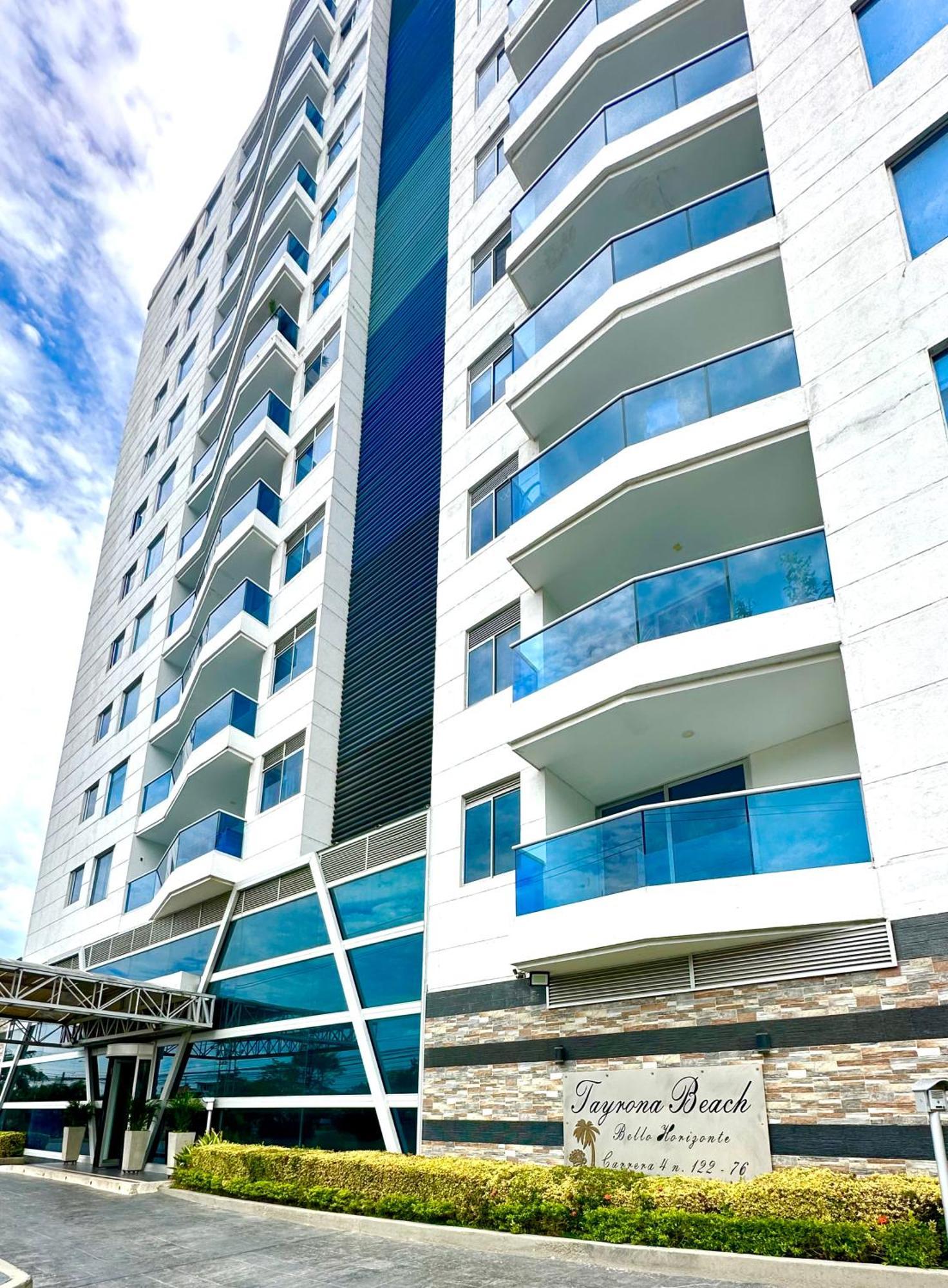 Tayrona Beach! Pool, Vip, Wifi & Ac Apartment